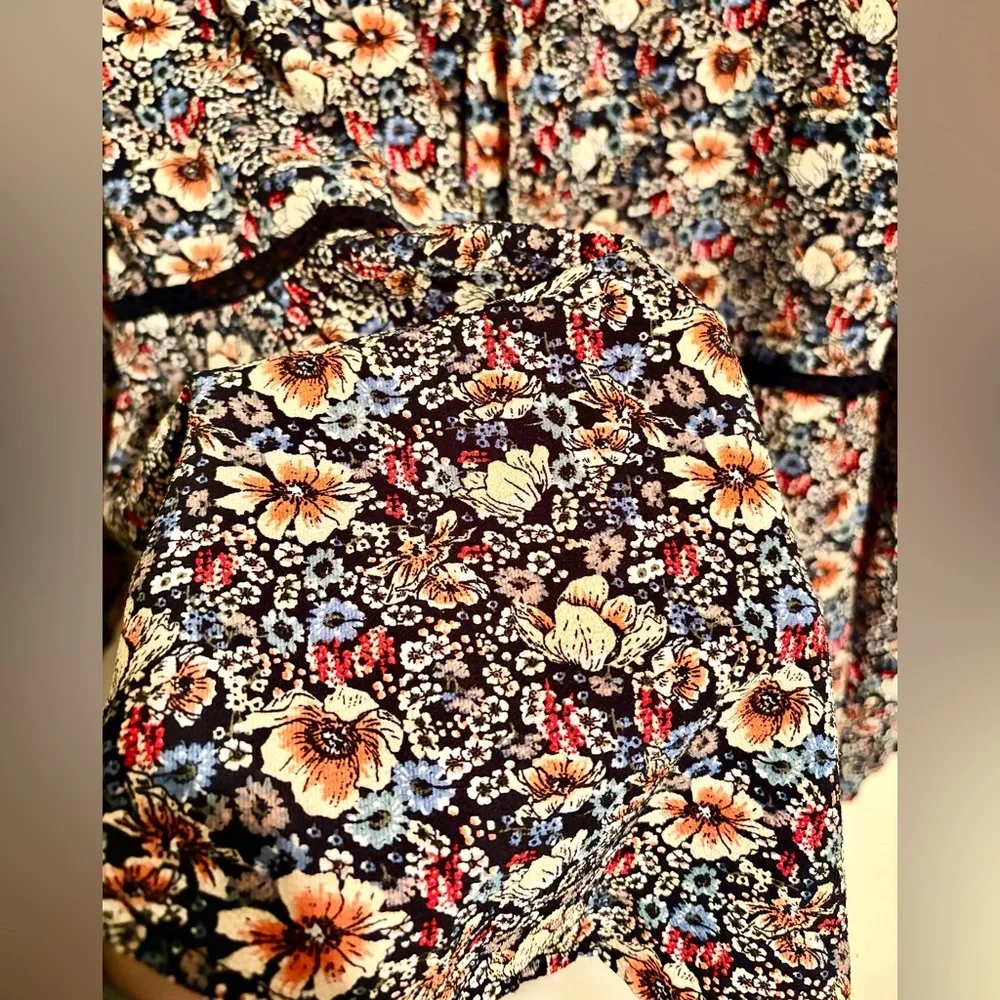 Women’s Knox Rose Multicolor Floral Tie Back Blouse with Tassels Sz XS Oversized - Picture 16 of 16